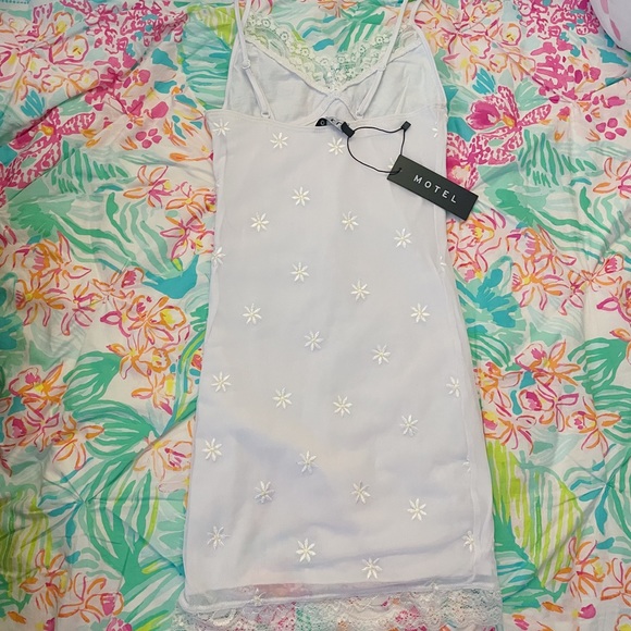 Daisy Mini Dress - Picture 5 of 6
